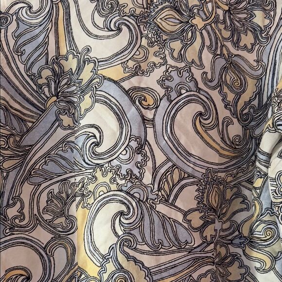 Sigrid Olsen Cream and Gray Graphic Button Down Blouse Size S - Picture 7 of 8